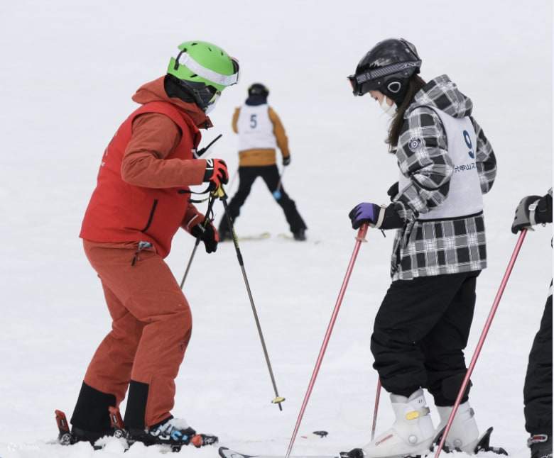 Winter Only Kobe Rokkosan Snow Park Skiing/Snow Playing Day Tour